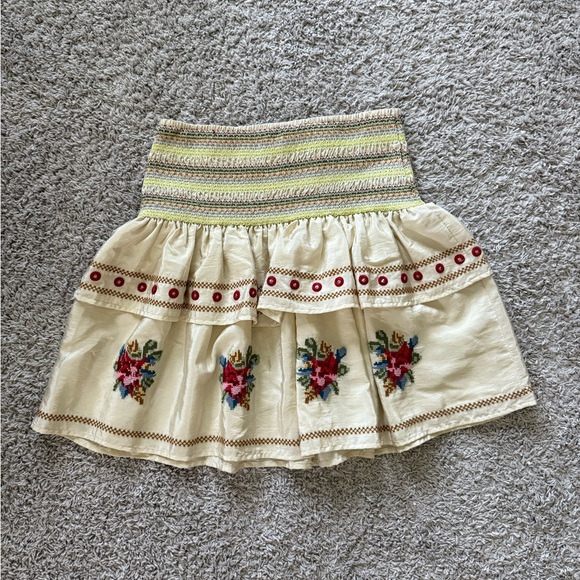 See and Be Seen Embroidered Mini Skirt in Cream - Picture 4 of 4